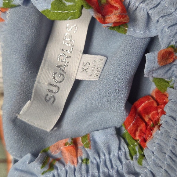 Sugarlips Blue Floral Blouse with Ruffle Sleeves - Picture 5 of 5